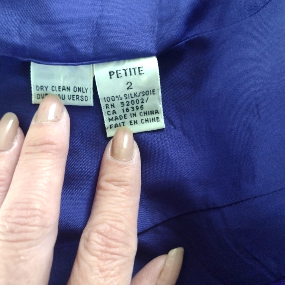 Vintage Silk Dana Buchman Blazer with matching skirt (can be sold separately) - Picture 6 of 13
